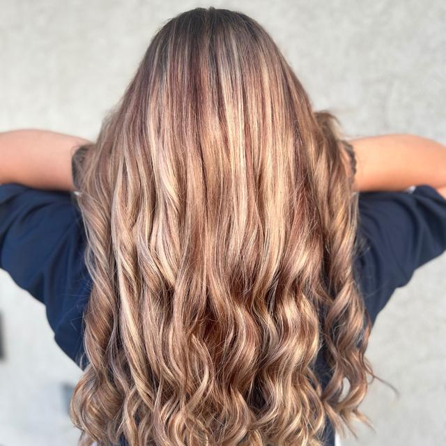 Effortless blonde package ✨